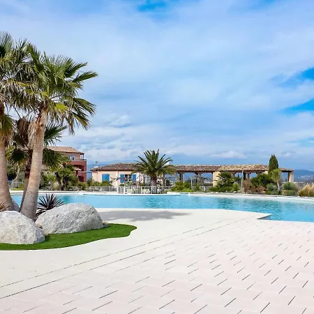 Appartement Golf De Roquebrune-1 *