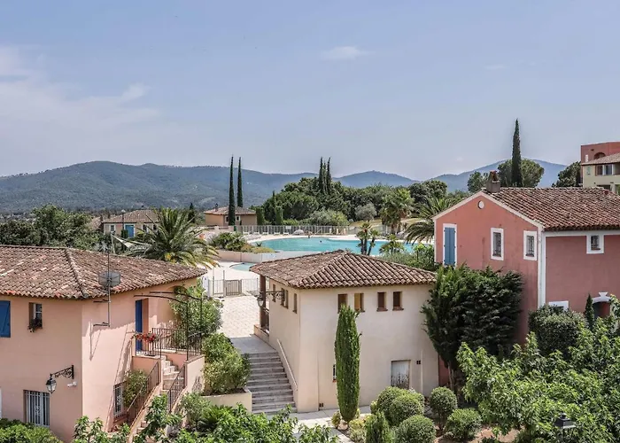 شقة Le Golf De Roquebrune-1 By Interhome