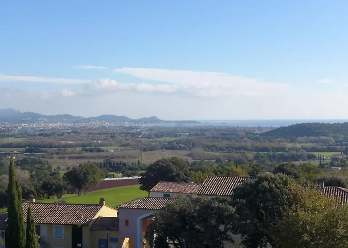公寓 Le Golf De Roquebrune-1 By Interhome La Rouviere (Var)